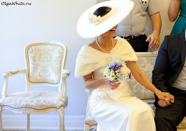 Свадебная широкополая шляпа с широкими прямыми полями шелковая. Купить в интернет-магазине шляп