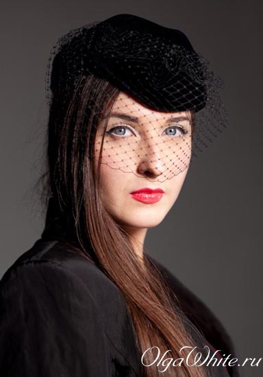 Женская шляпа пилотка с вуалью бархатная черная. Купить в интернет-магазине